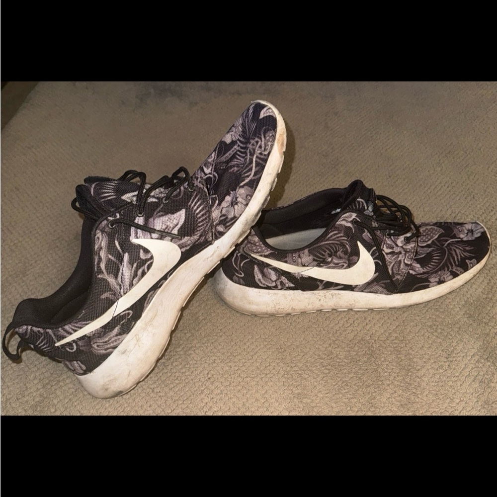 Nike Floral Running Shoes
